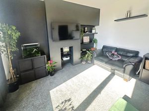 Photo 12- click for photo gallery